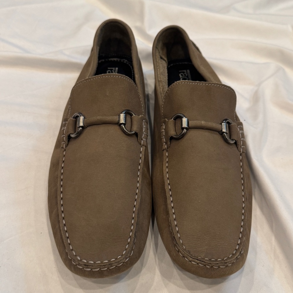 Nordstrom Men's Gray Suede Slip-On Loafers, Size 10.5, Made in Brazil - Picture 1 of 4
